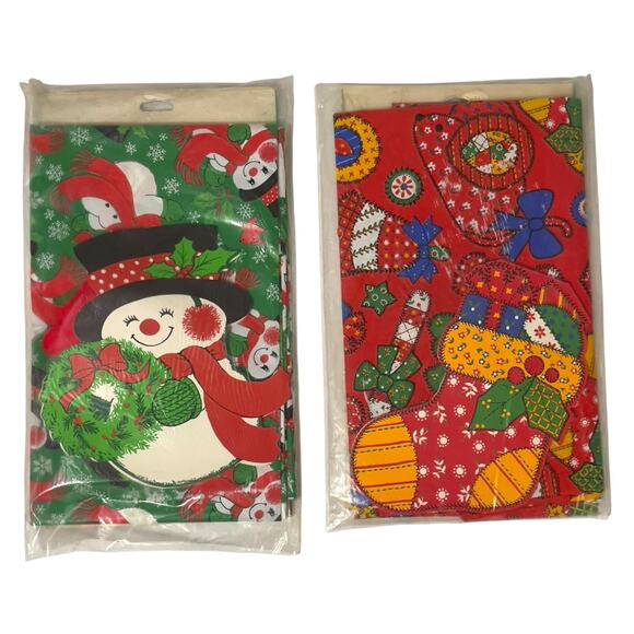 Vintage Hallmark Christmas Gift Bags Tag & Yarn Lot Of 2 Stockings Snowman New - Picture 2 of 6